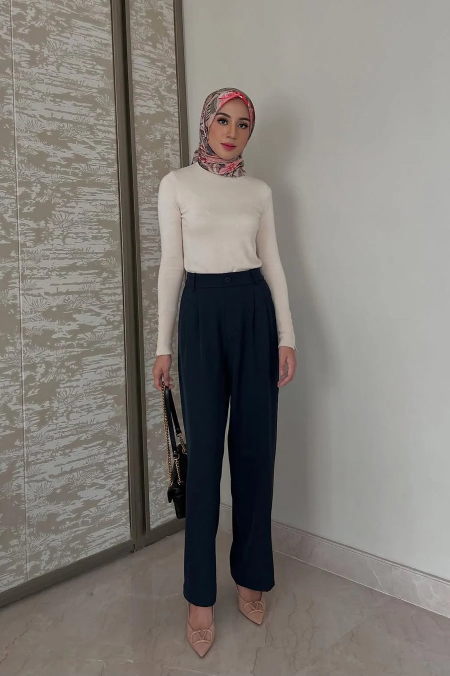 Lowee Pants - Celana Panjang Kantor Polos Trendy Wanita - Image 11